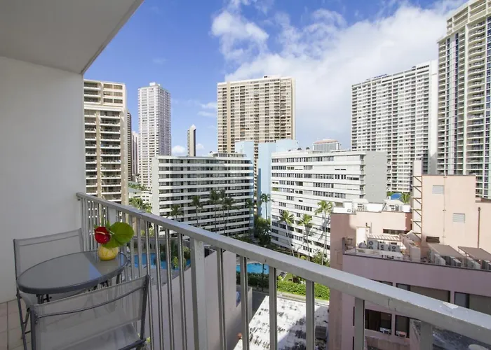 Walk To Beach And Shops.Cute Studio In Waikiki